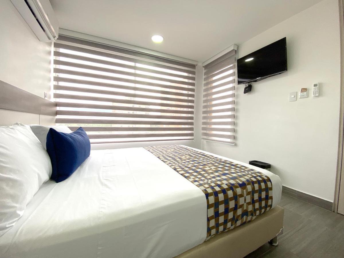 Seven Inn Hotel 麦德林 外观 照片