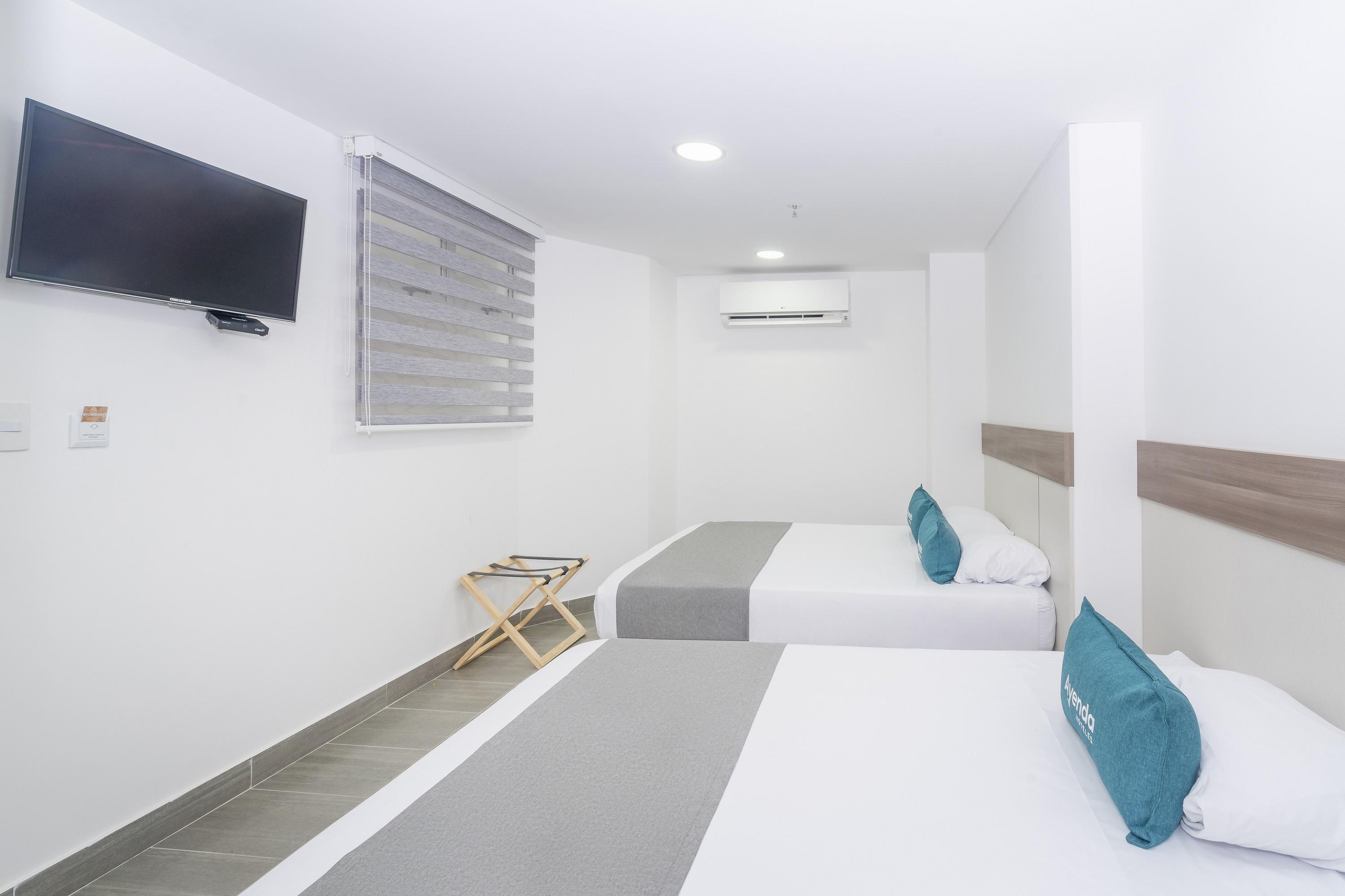 Seven Inn Hotel 麦德林 外观 照片