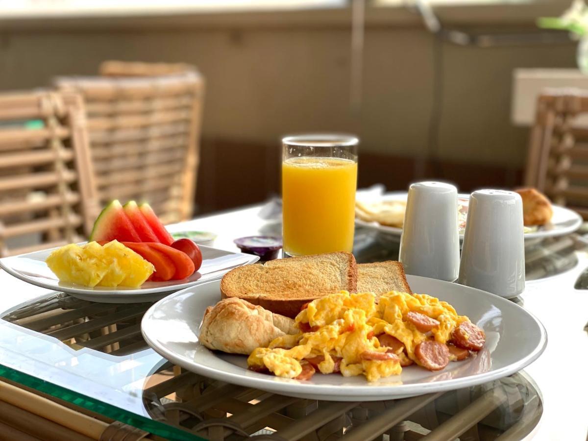 Seven Inn Hotel 麦德林 外观 照片